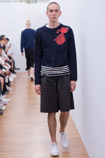 Look 24